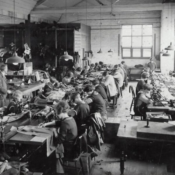 Optimización de procesos y sistemas en la ingeniería industrial