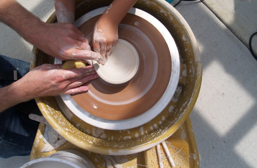 Photo Pottery wheel